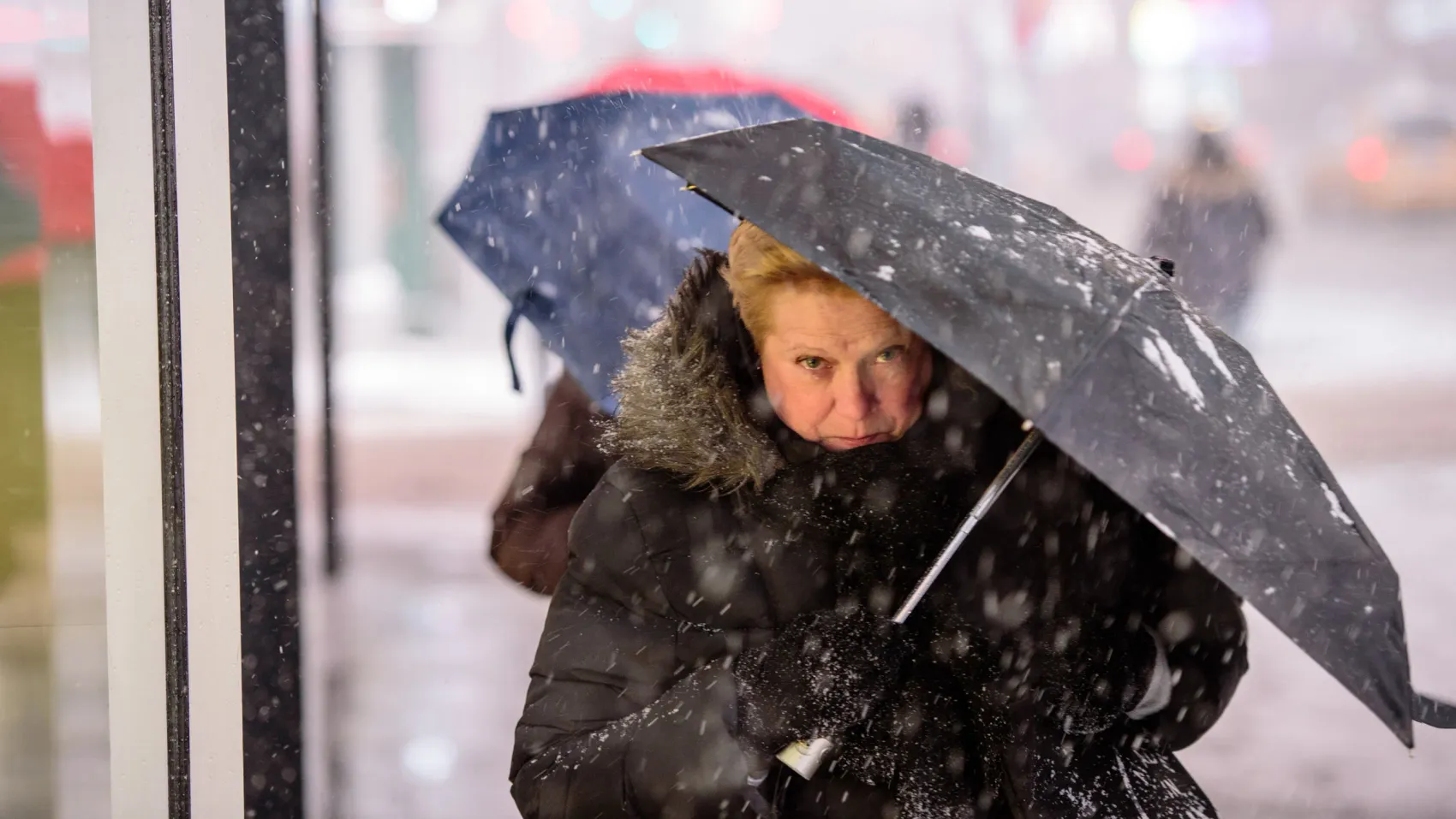 Winter storm blasts New York City