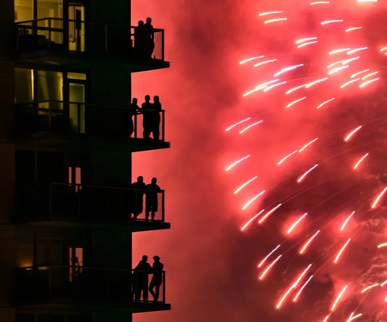 Best seat in the city: The NYC/Macy's fireworks balcony shot