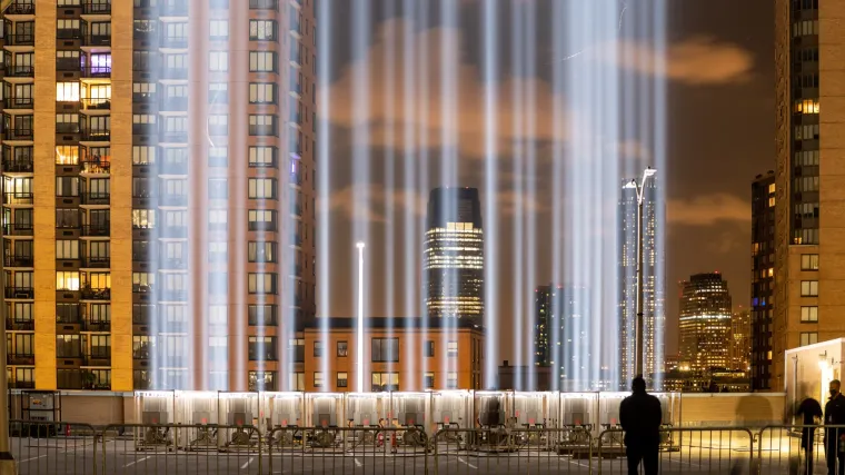Photos: Tribute in Light casts light over lively New York City